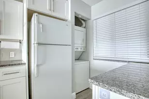 4254 Deste Ct, Lake Worth, FL 33467 - Photo 6