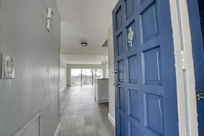 4254 D Este Court #304, Lake Worth, FL 33467 - Photo 2