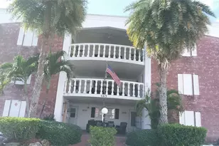 465 Paradise Isle Blvd, Hallandale Beach, FL 33009 - Photo 22