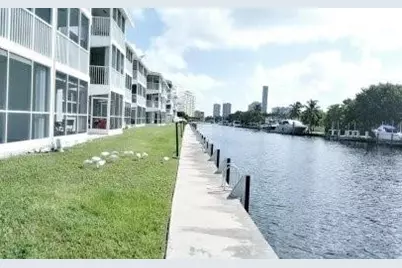 465 Paradise Isle Boulevard #307, Hallandale Beach, FL 33009 - Photo 1