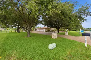 11600 SW 21st Ct, Davie, FL 33325 - Photo 14