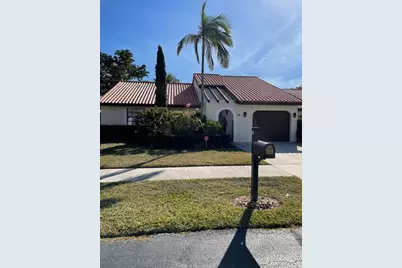 10 Columbia Court, Deerfield Beach, FL 33442 - Photo 1