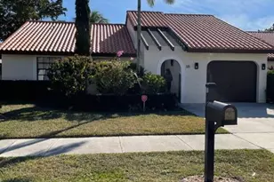 10 Columbia Ct, Deerfield Beach, FL 33442 - Photo 1