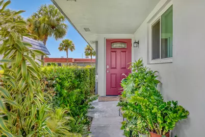 2886 Fernley Drive E #5, West Palm Beach, FL 33415 - Photo 4
