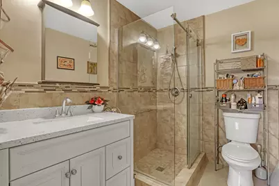 2886 Fernley Drive E #5, West Palm Beach, FL 33415 - Photo 22