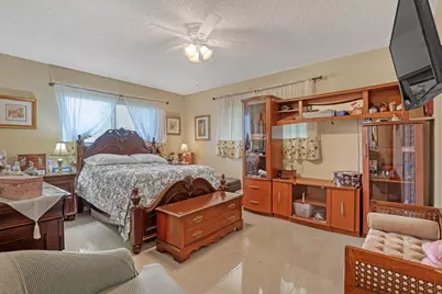 2886 Fernley Drive E #5, West Palm Beach, FL 33415 - Photo 20