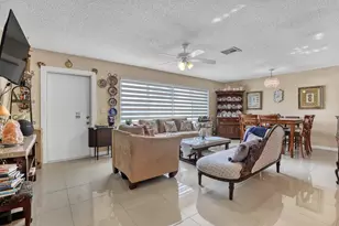 2886 Fernley Dr E, West Palm Beach, FL 33415 - Photo 10