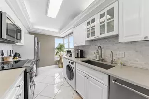 1021 Hillsboro Mile, Hillsboro Beach, FL 33062 - Photo 10