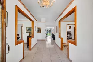 420 18th Ave NE, Naples, FL 34120 - Photo 2