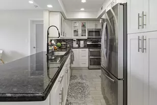 1000 River Reach Dr, Fort Lauderdale, FL 33315 - Photo 2