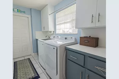 1276 NW Bentley Circle #B, Port Saint Lucie, FL 34986 - Photo 12