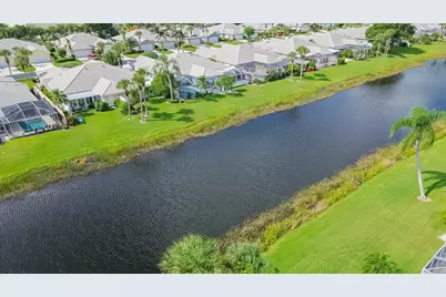 1276 NW Bentley Circle #B, Port Saint Lucie, FL 34986 - Photo 20