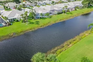 1276 NW Bentley Cir, Port Saint Lucie, FL 34986 - Photo 20