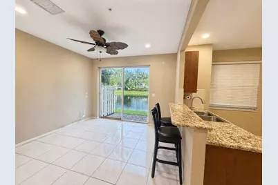 2851 W Prospect Road #1209, Tamarac, FL 33309 - Photo 4