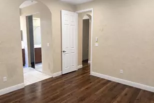 2851 W Prospect Rd, Tamarac, FL 33309 - Photo 8