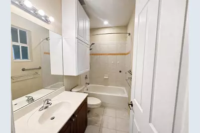 2851 W Prospect Road #1209, Tamarac, FL 33309 - Photo 14