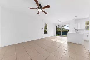 402 Seminole Palms Dr, Greenacres, FL 33463 - Photo 8