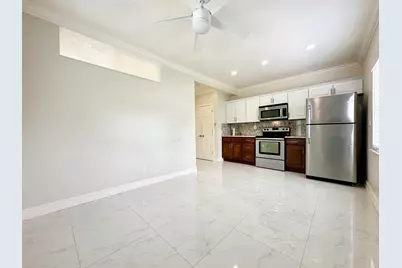 1041 NE 16th Avenue #W, Fort Lauderdale, FL 33304 - Photo 1