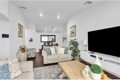 651 SW 176th Avenue, Pembroke Pines, FL 33029 - Photo 2