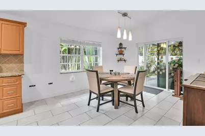 651 SW 176th Avenue, Pembroke Pines, FL 33029 - Photo 6