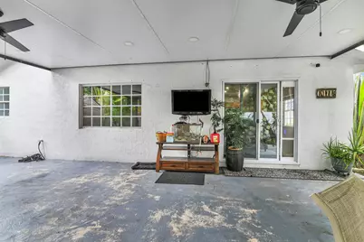651 SW 176th Avenue, Pembroke Pines, FL 33029 - Photo 26