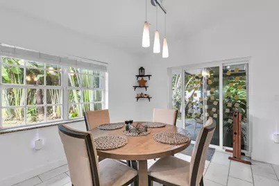 651 SW 176th Avenue, Pembroke Pines, FL 33029 - Photo 10
