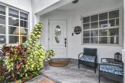 651 SW 176th Avenue, Pembroke Pines, FL 33029 - Photo 1
