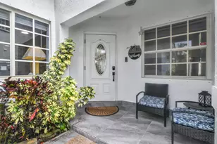 651 SW 176th Ave, Pembroke Pines, FL 33029 - Photo 1