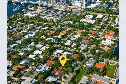1943 SE 25th Avenue, Fort Lauderdale, FL 33316 - Photo 2