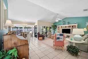 2371 NW 30th Rd, Boca Raton, FL 33431 - Photo 4