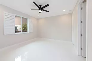 314 NE Surfside Ave, Port Saint Lucie, FL 34983 - Photo 32