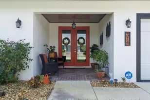 314 NE Surfside Ave, Port Saint Lucie, FL 34983 - Photo 4