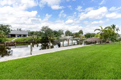 314 NE Surfside Avenue, Port Saint Lucie, FL 34983 - Photo 40