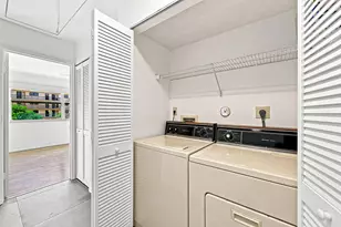 2627 NE 15th St, Pompano Beach, FL 33062 - Photo 24