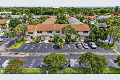 2627 NE 15th Street, Pompano Beach, FL 33062 - Photo 30