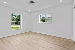 970 SW 7th St, Boca Raton, FL 33486 - Photo 6