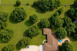 140 Park Land Dr, Lake Placid, FL 33852 - Photo 4