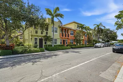219 N L Street #100, Lake Worth Beach, FL 33460 - Photo 2