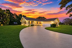 8690 Shadylake Ln, Fort Pierce, FL 34947 - Photo 2