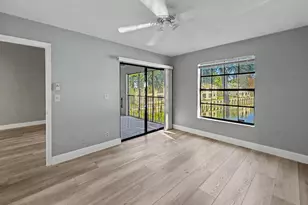 330 Palmwood Pl, Boca Raton, FL 33431 - Photo 10