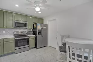 3070 Waddell Ave, West Palm Beach, FL 33411 - Photo 12