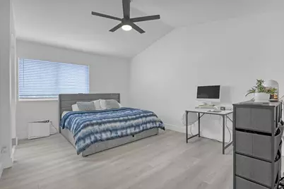 3070 Waddell Avenue, West Palm Beach, FL 33411 - Photo 14