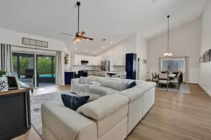 1711 W Oak Knoll Cir, Davie, FL 33324 - Photo 6