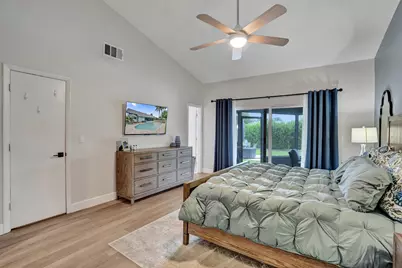 1711 W Oak Knoll Circle, Davie, FL 33324 - Photo 22