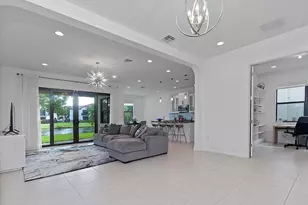 11824 SW 13th Ct, Pembroke Pines, FL 33025 - Photo 10