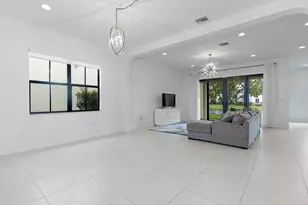 11824 SW 13th Ct, Pembroke Pines, FL 33025 - Photo 10