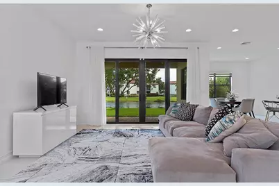 11824 SW 13th Court, Pembroke Pines, FL 33025 - Photo 14