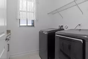 11824 SW 13th Ct, Pembroke Pines, FL 33025 - Photo 26