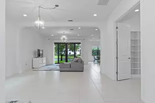11824 SW 13th Ct, Pembroke Pines, FL 33025 - Photo 6