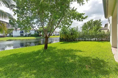 11824 SW 13th Court, Pembroke Pines, FL 33025 - Photo 42